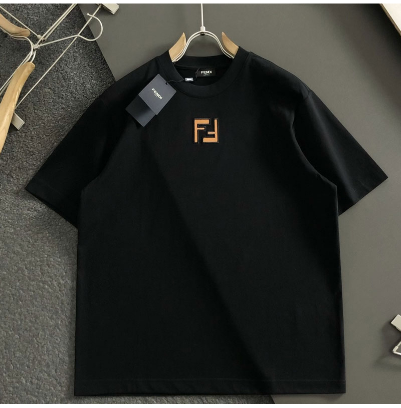FENDI-04077 펜디 2026년 신상 남녀공용 티셔츠
