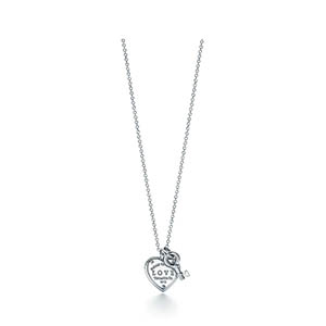 TIFFANY AND CO-TC017 티파니 러브 하트 태그 키 펜던트 여성용 (2컬러)