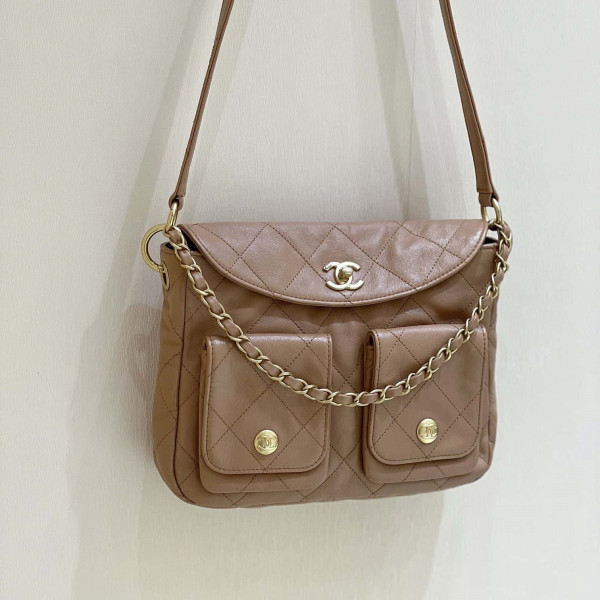 [스페셜오더]CHANEL-AS4743 샤넬 카멜 카프스킨 스몰 호보 백 24cm